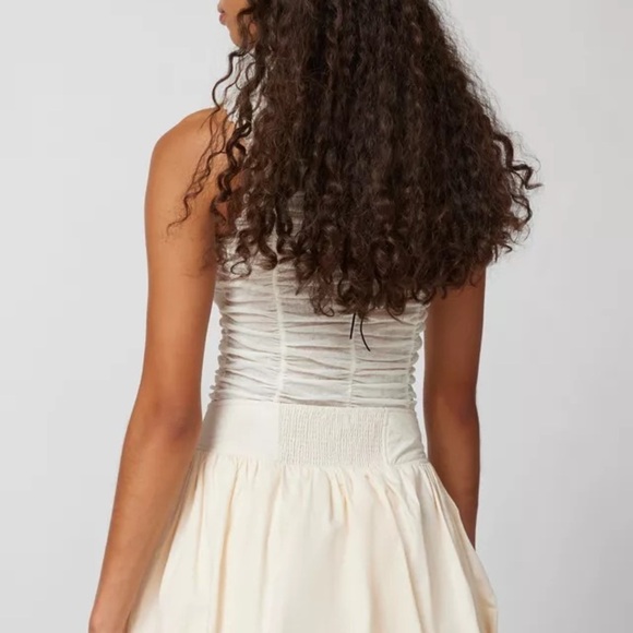 Urban Outfitters Myra Drop-Waist Bubble Mini Skirt Size Small - Picture 8 of 8